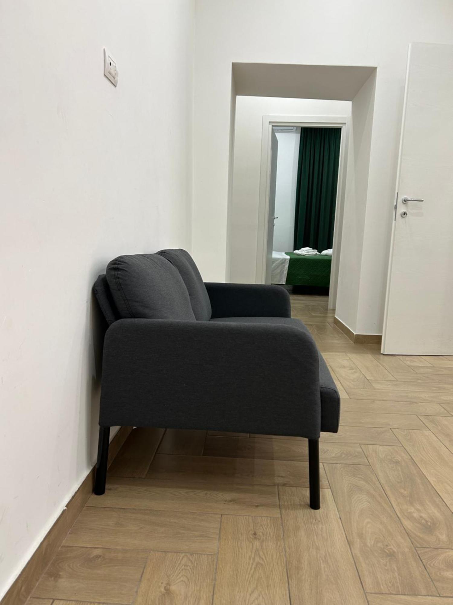 Apartmán Airport Security 161 Neapol Exteriér fotografie